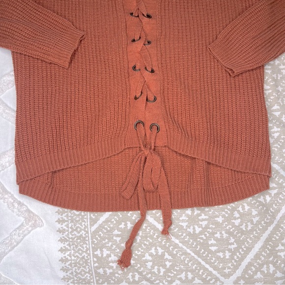 Long Sleeve Lace Up Tie Sweater - Picture 8 of 8